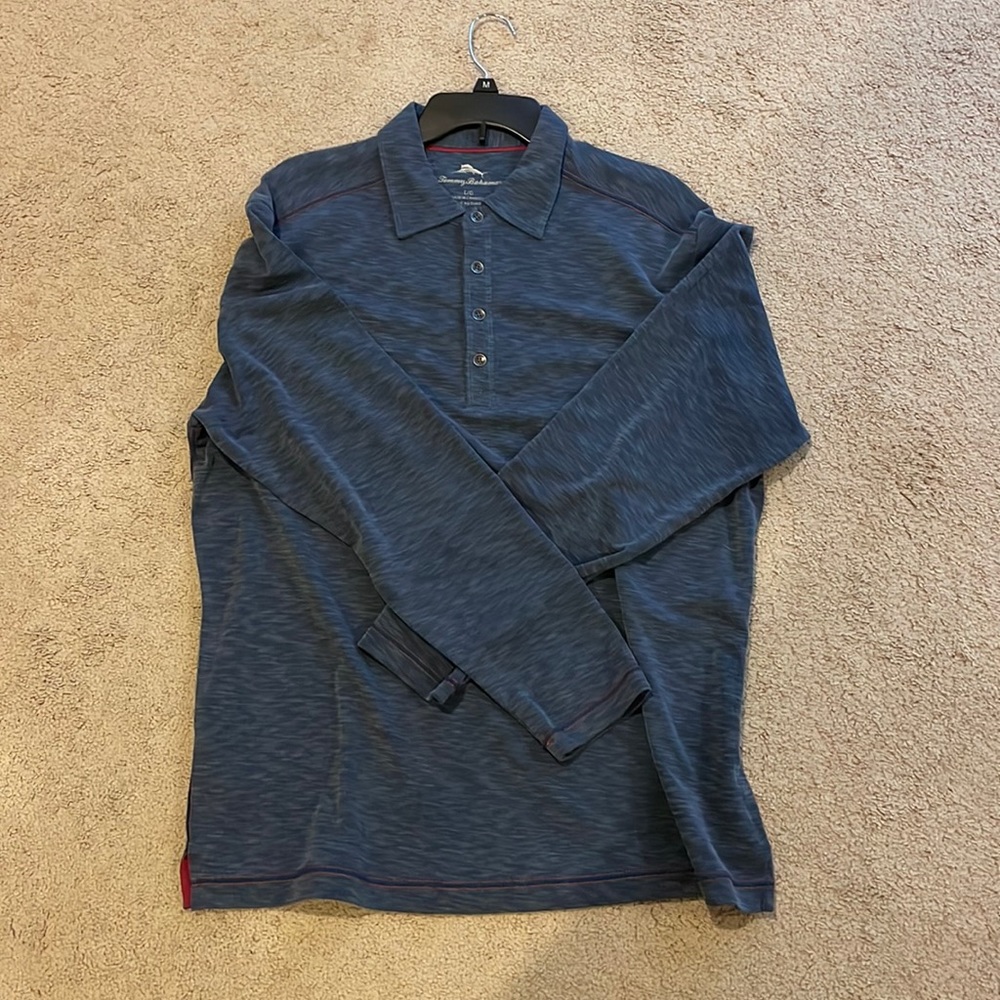 Large Tommy Bahama Button Down Blue Shirt. Excellent Condition.